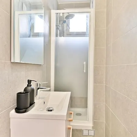 A Cosy Et Confortable Apartment *