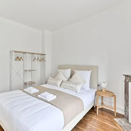 A Cosy Et Confortable * Montreuil (Seine-Saint-Denis)
